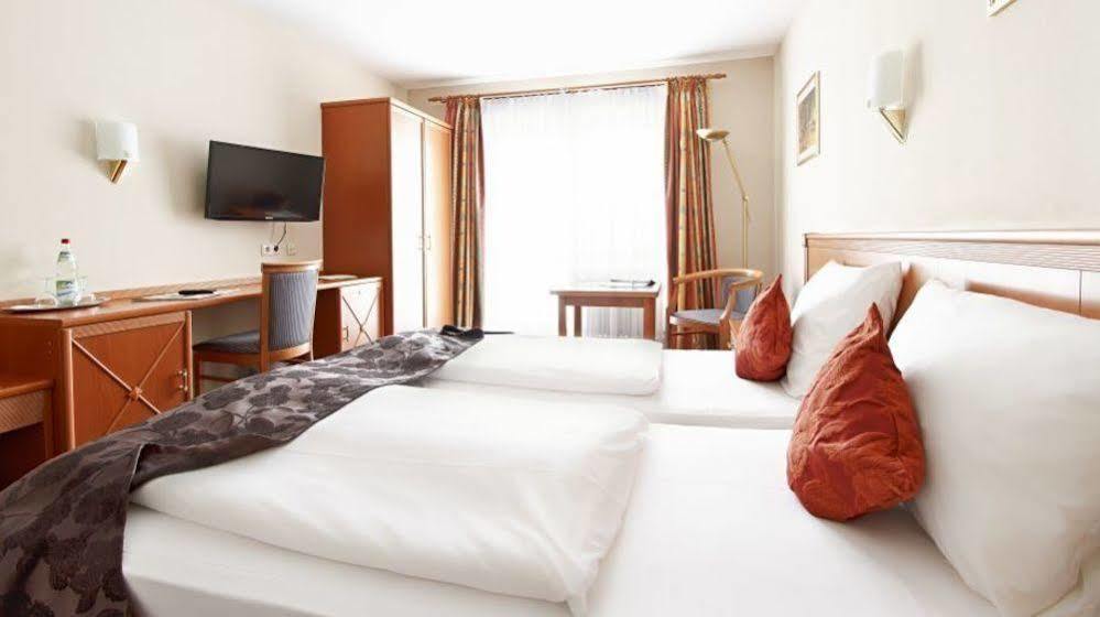 Blutenburg 3* München